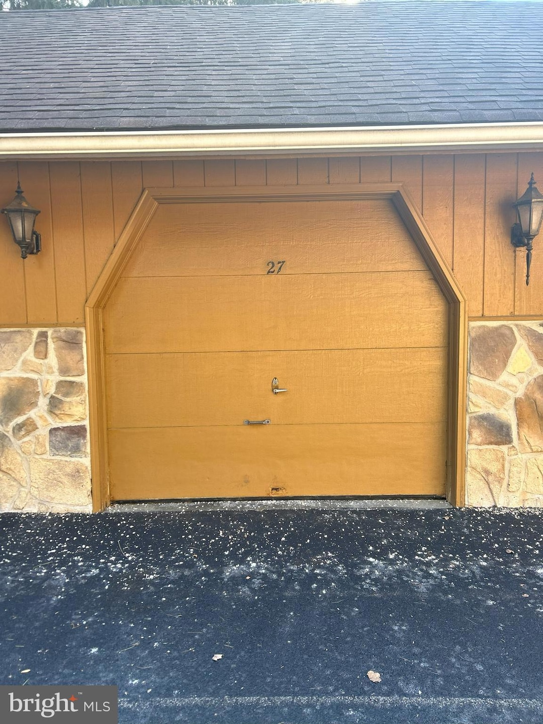 27 Valley Stream Ln, Chesterbrook, PA 19087 - photo 1