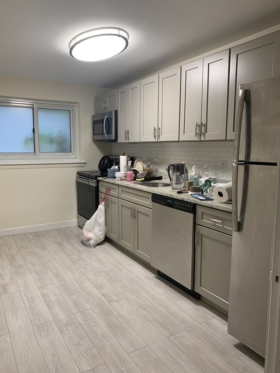 95 Chestnut St unit 1, Brookline, MA 02445 - photo 1