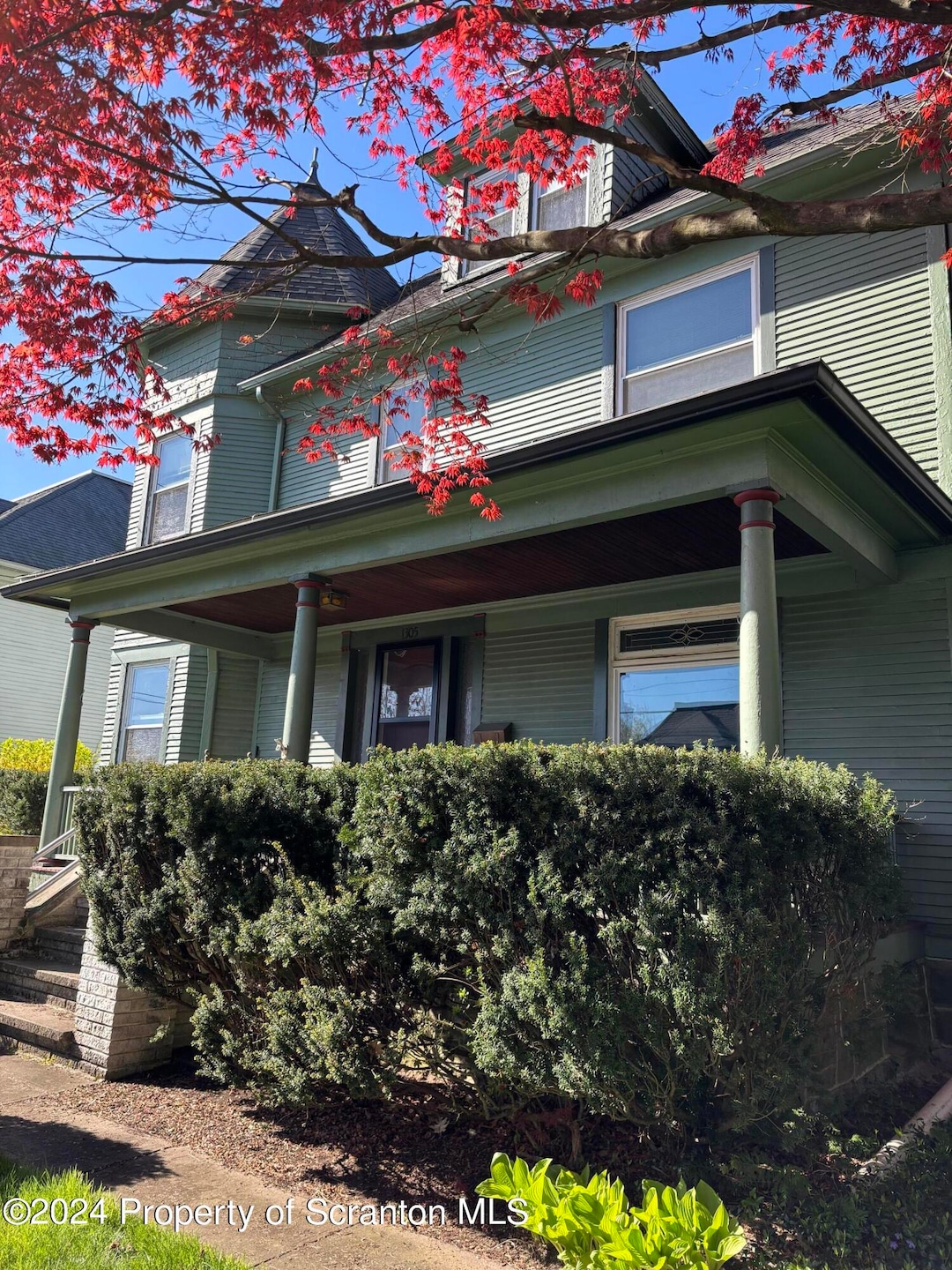 1305 Oram St, Scranton, PA 18504 - photo 1