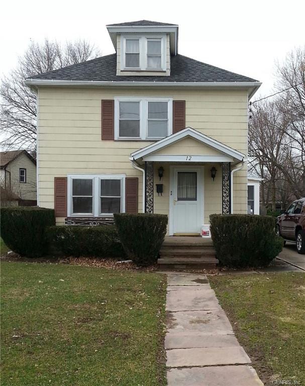 Front View of 3 Bdrm/1.5 Bath Village Home!