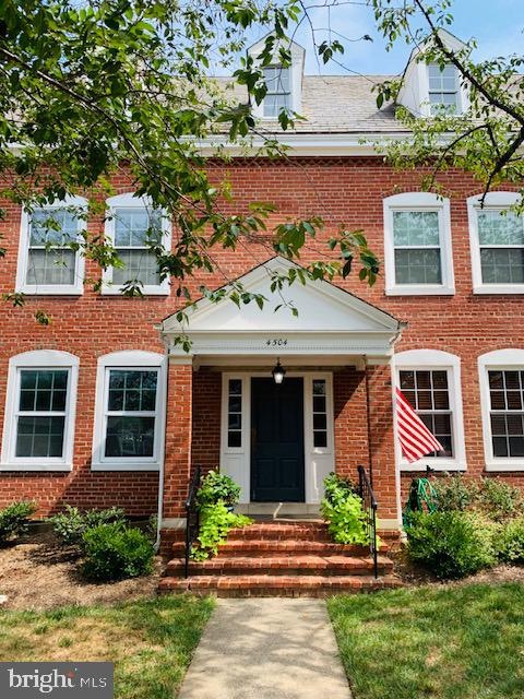4504 36th St S unit A1, Arlington, VA 22206 - photo 1