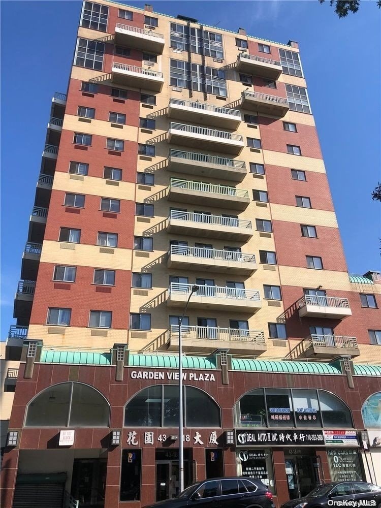 Garden View Plaza unit 11B, Flushing, NY 11355 - photo 1