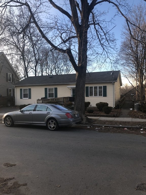 46 Birch St unit 1, Worcester, MA 01603 - photo 1