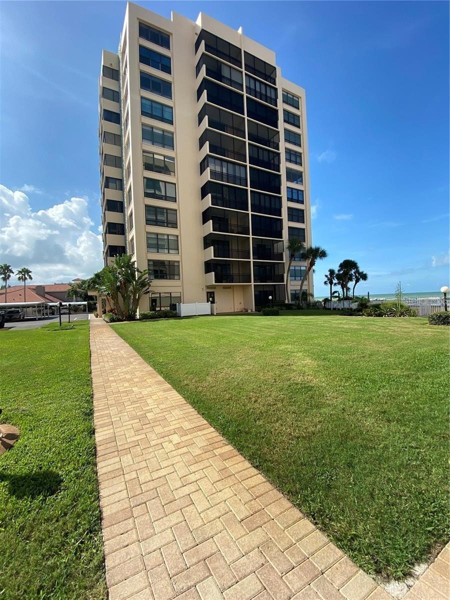 631 Alhambra Rd unit 702, Venice, FL 34285 - photo 1