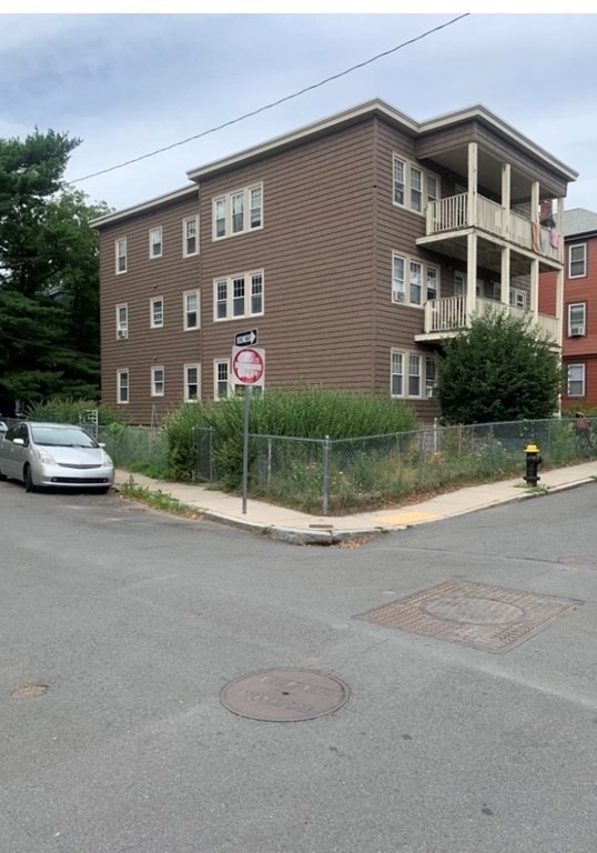 21 Woodman St unit 3, Jamaica Plain, MA 02130 - photo 1