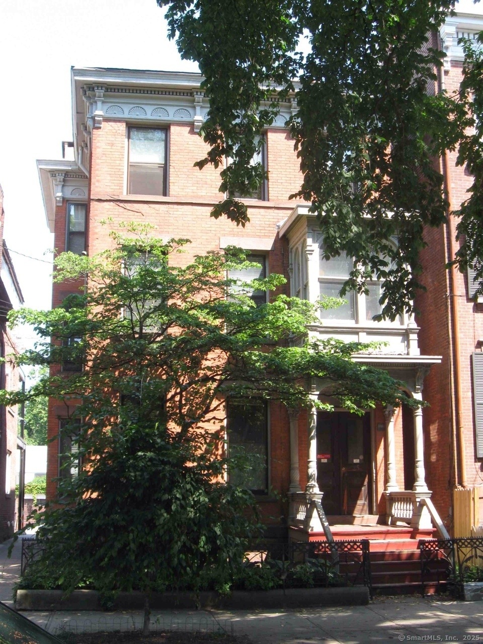 95 Olive St, New Haven, CT 06511 - photo 1