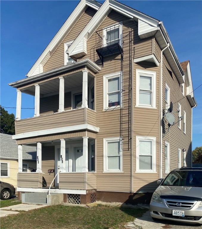 142 Richard St, Cranston, RI 02910 - photo 1