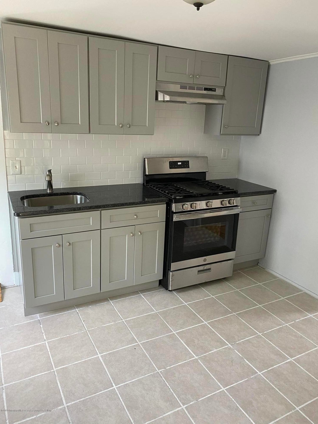 123 Borden Ave unit 2, Asbury Park, NJ 07712 - photo 1