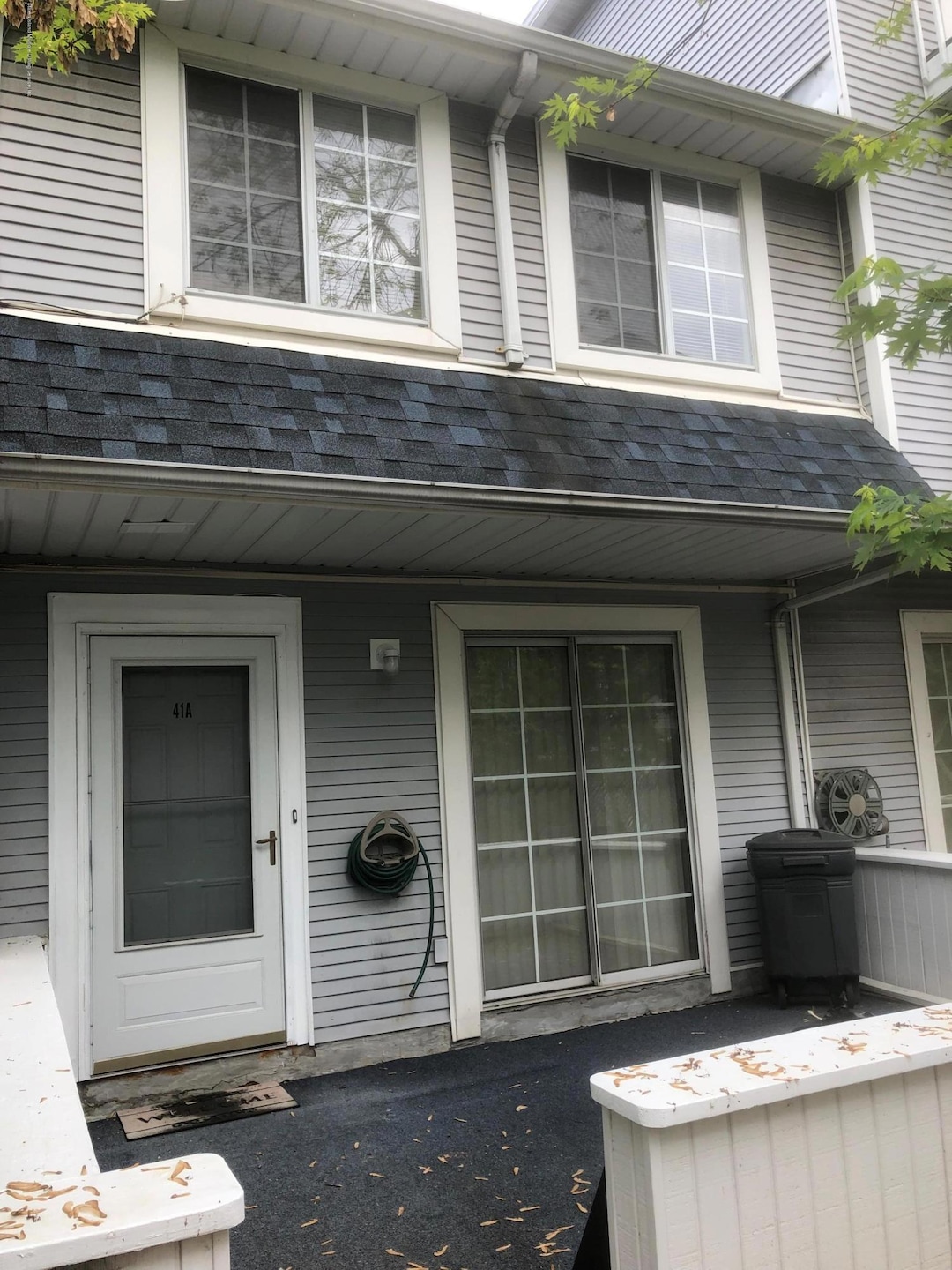 41A Country Dr E, Staten Island, NY 10314 - photo 1