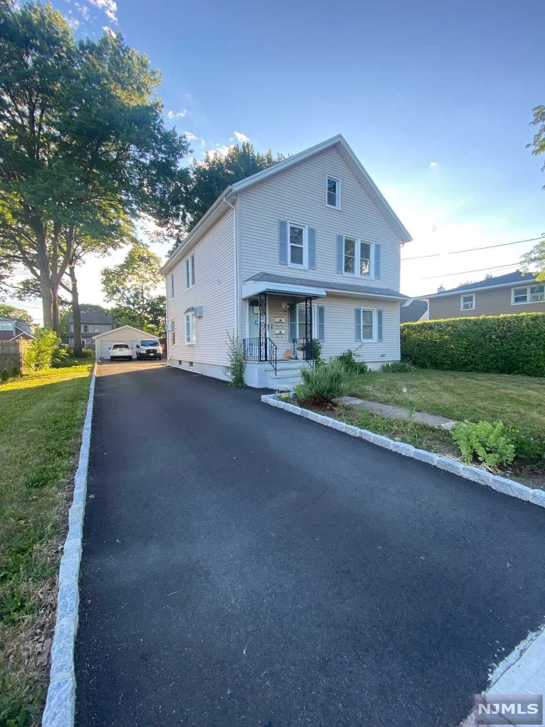 1-26 Grunauer Place unit 2, Fair Lawn, NJ 07410 - photo 1