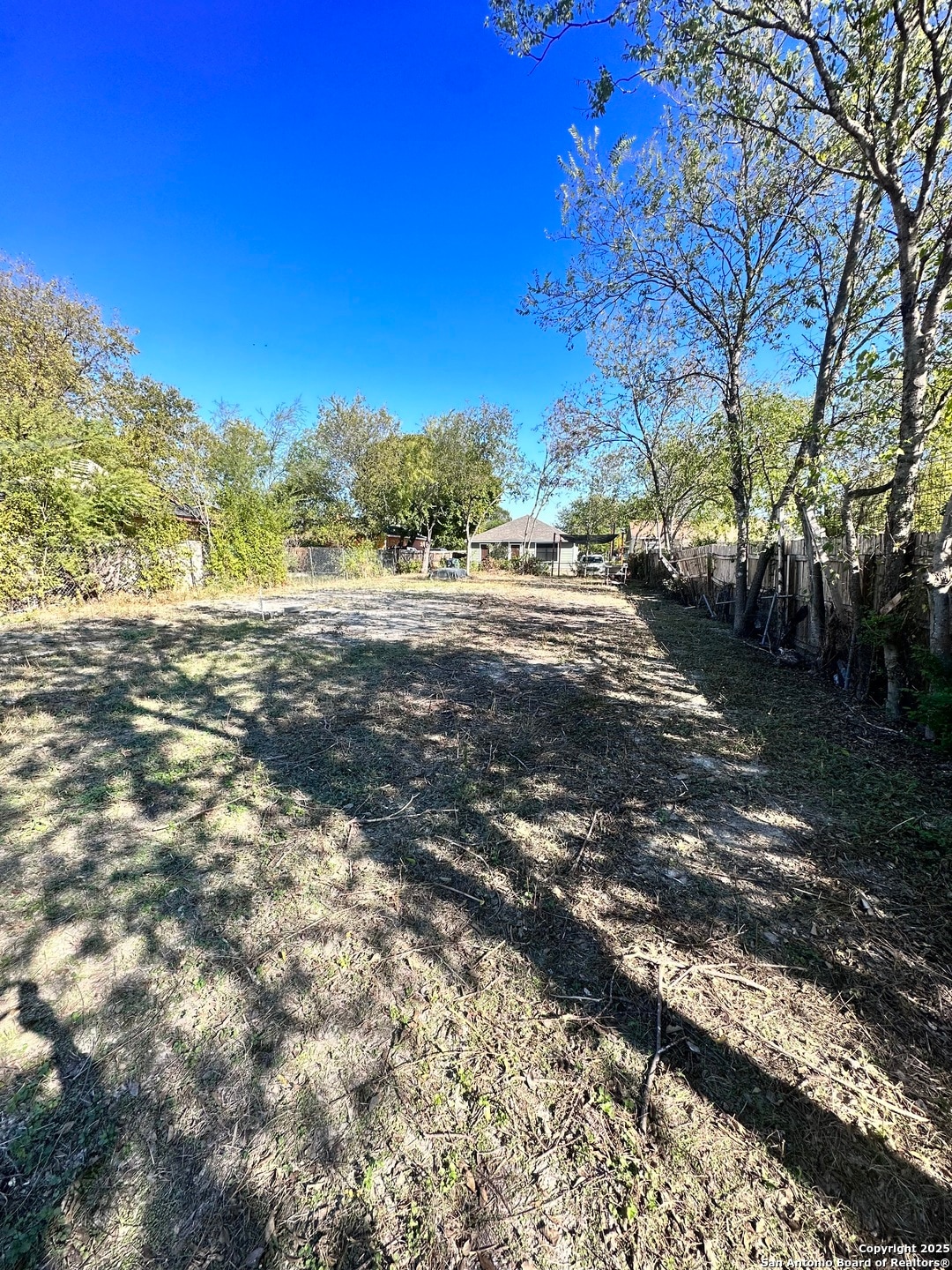 618 N San Gabriel Ave, San Antonio, TX 78228 - photo 1