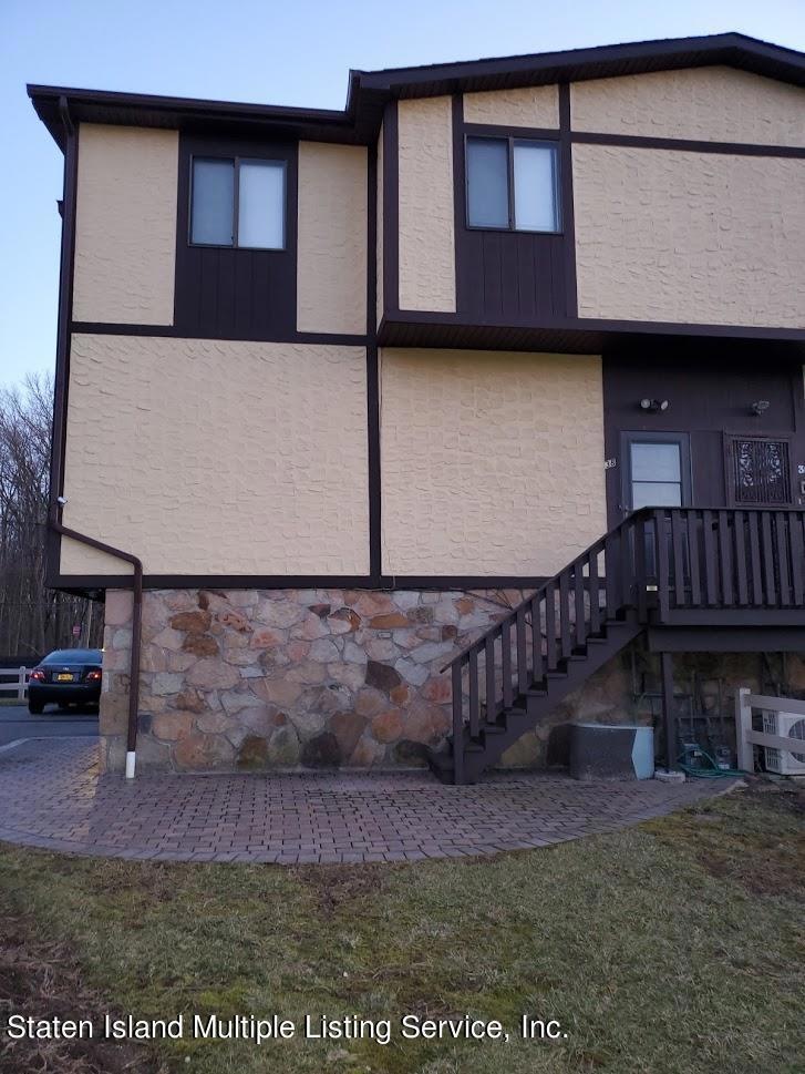 38 Parkview Loop