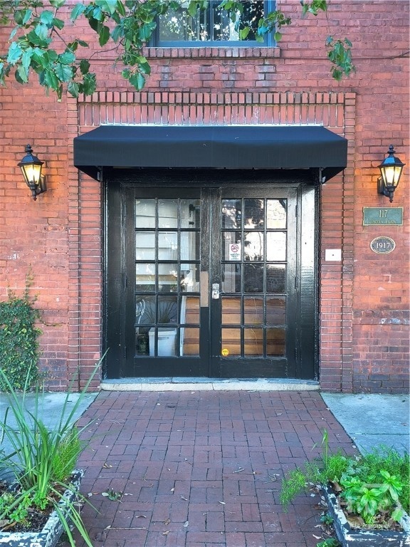 117 Lincoln St unit 5A, Savannah, GA 31401 - photo 1