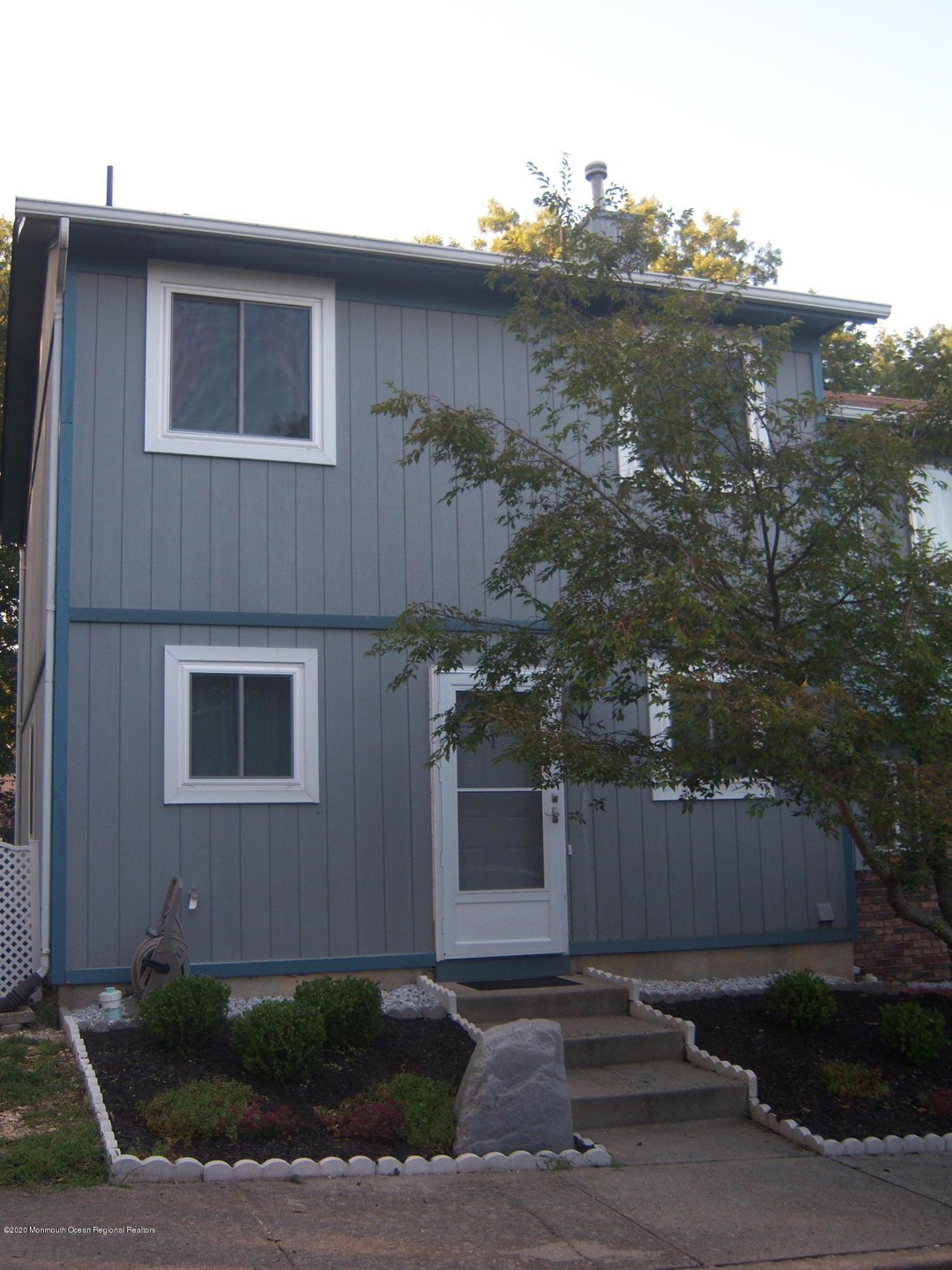 1 Eagle Ct Front