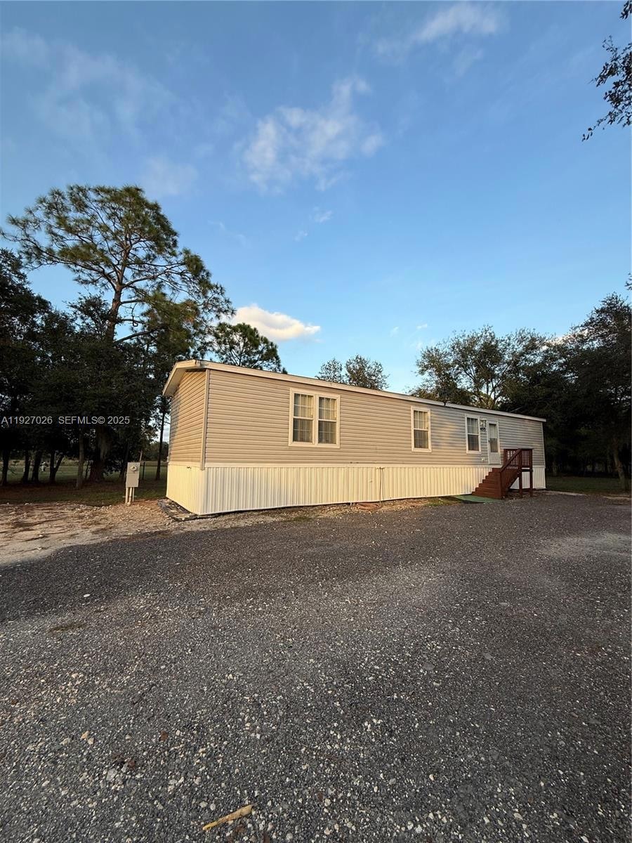 455 S Coral St, Clewiston, FL 33440 - photo 1