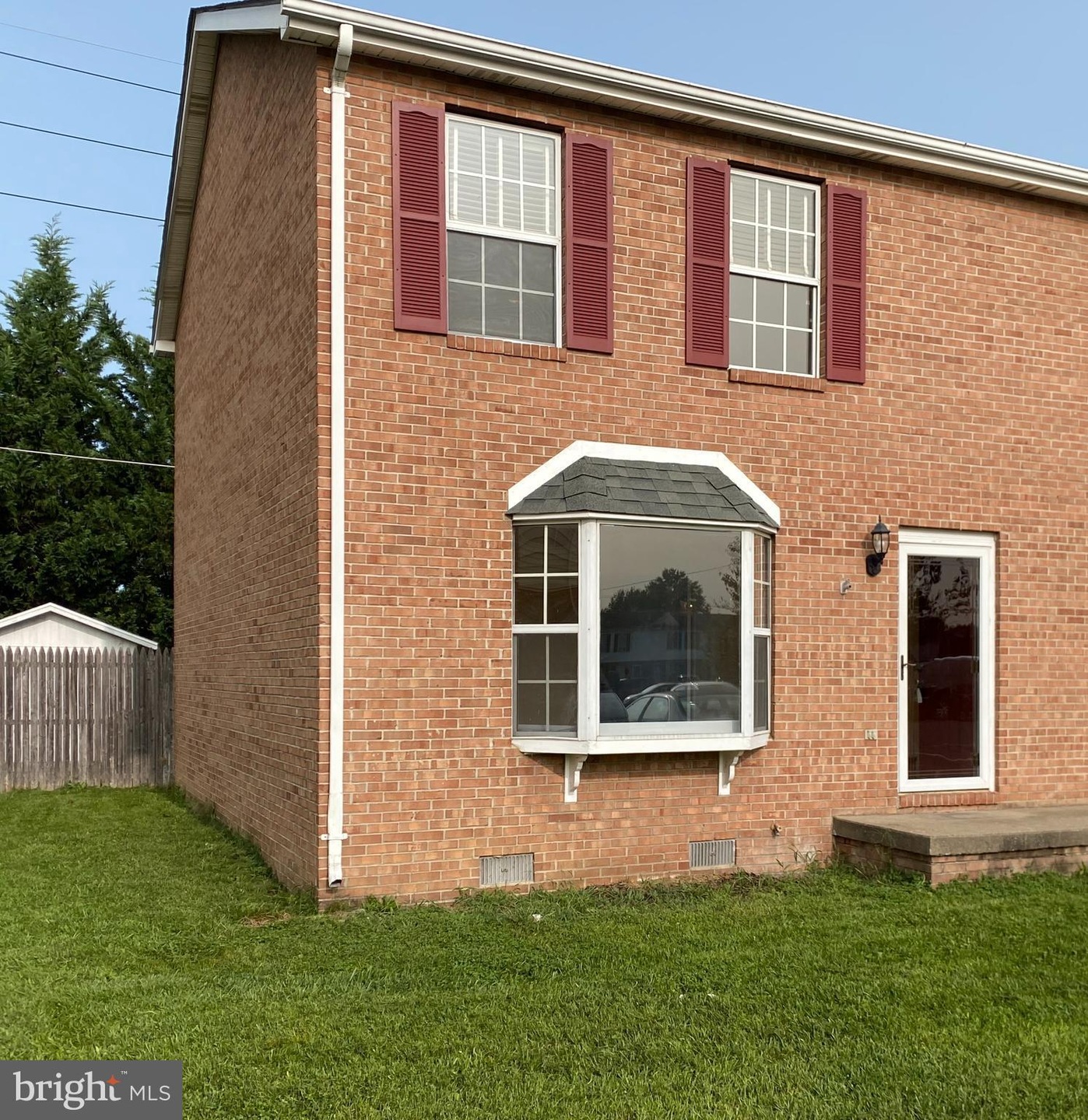 111 Nottoway Dr, Stephens City, VA 22655 - photo 1