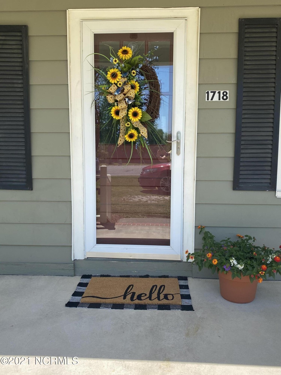 1718 W Main St, Williamston, NC 27892 - photo 1