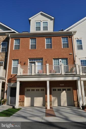 41973 Blue Flag Terrace unit 56, Stone Ridge, VA 20105 - photo 1