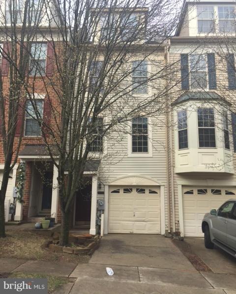 10820 Will Painter Dr, Owings Mills, MD 21117 - photo 1