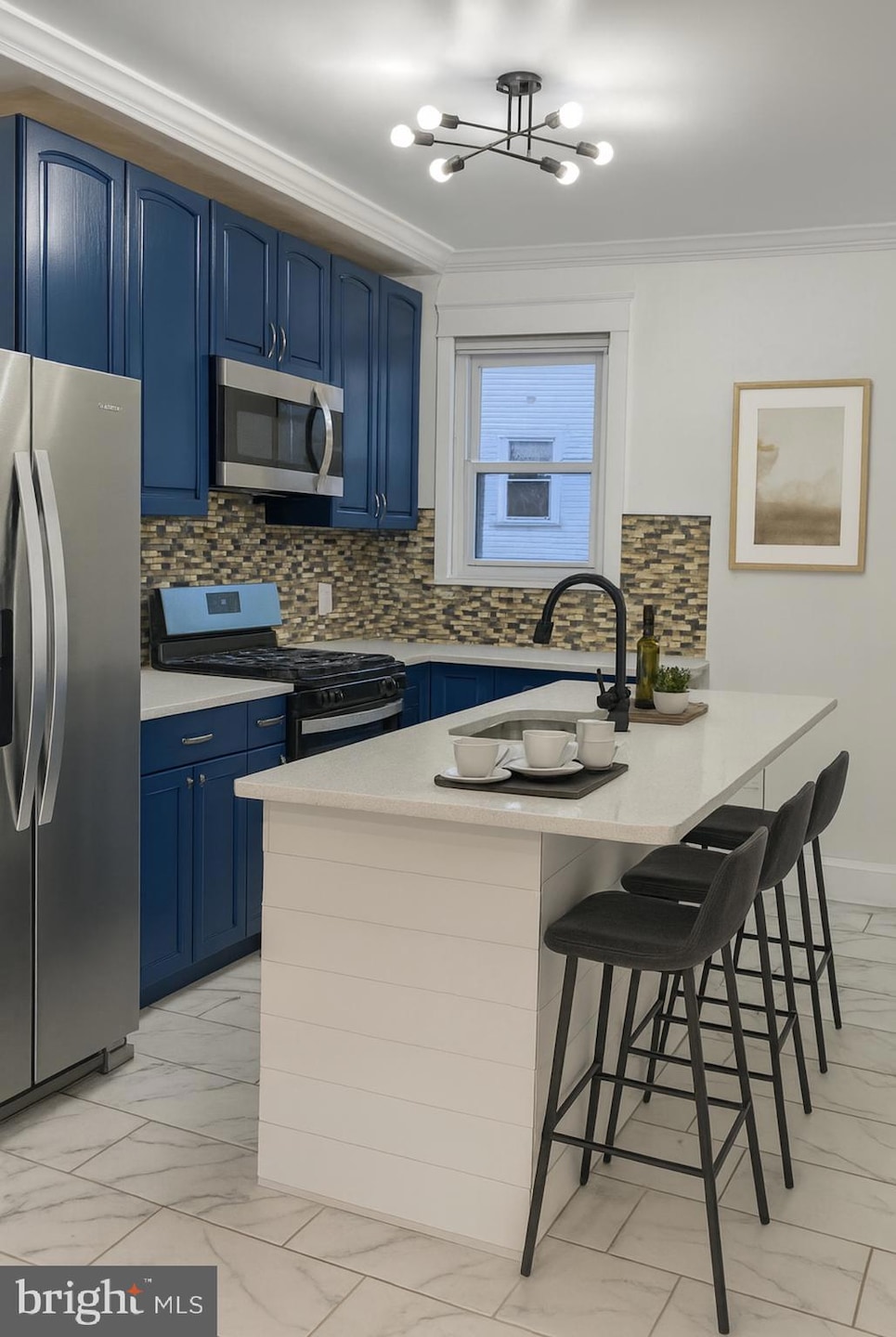 212 Copley Rd, Upper Darby, PA 19082 - photo 1