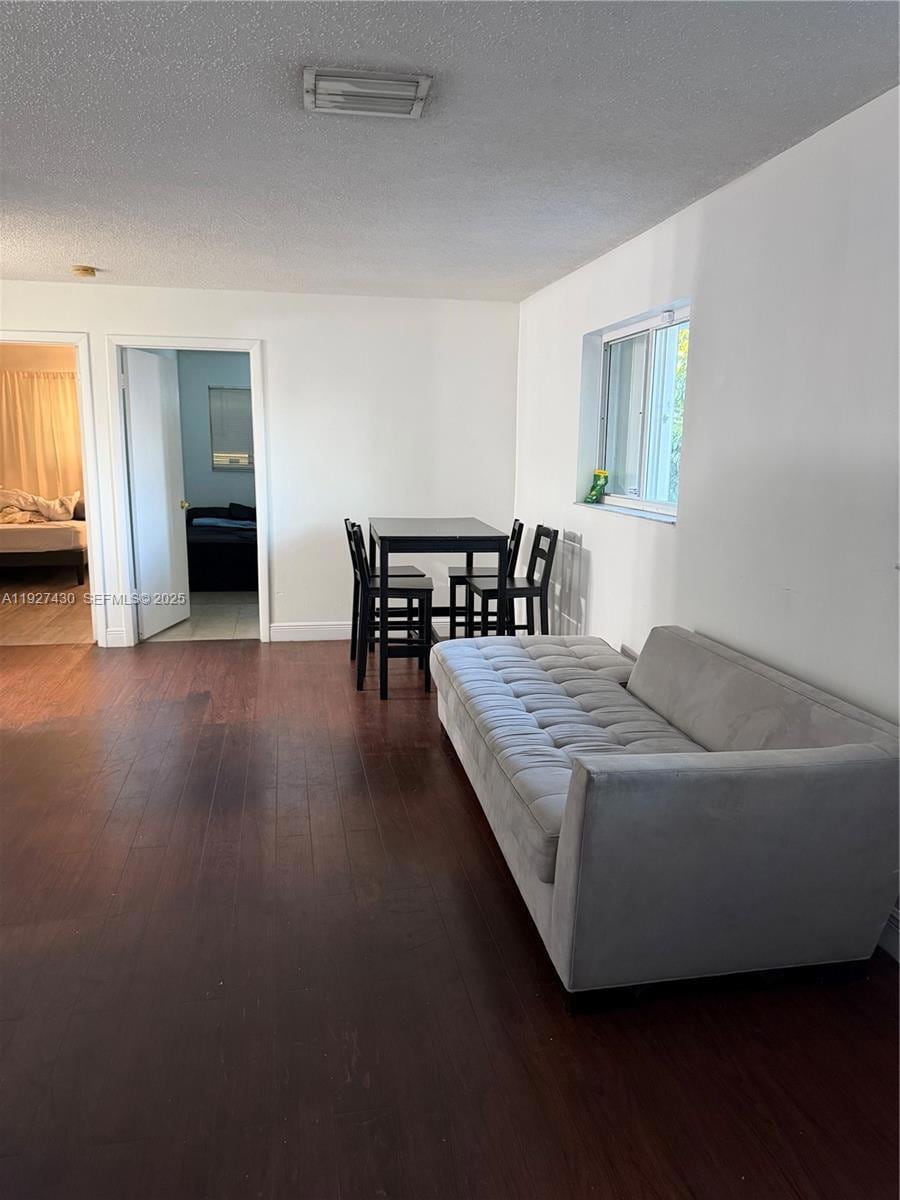 1850 NW 22nd Ct unit b, Miami, FL 33125 - photo 1