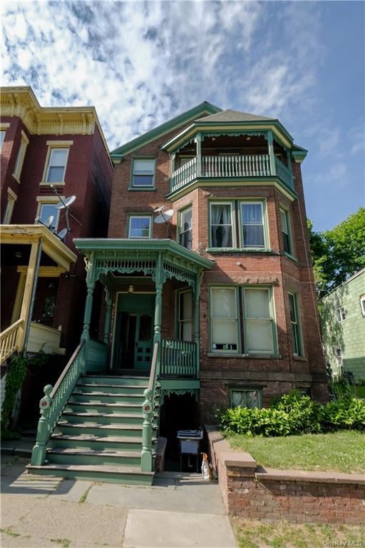 For Rent $1,650/month • Co-Listing Agent