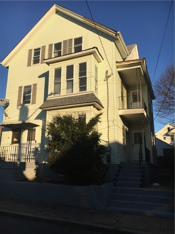 11 Leah St, Providence, RI 02908 - photo 1
