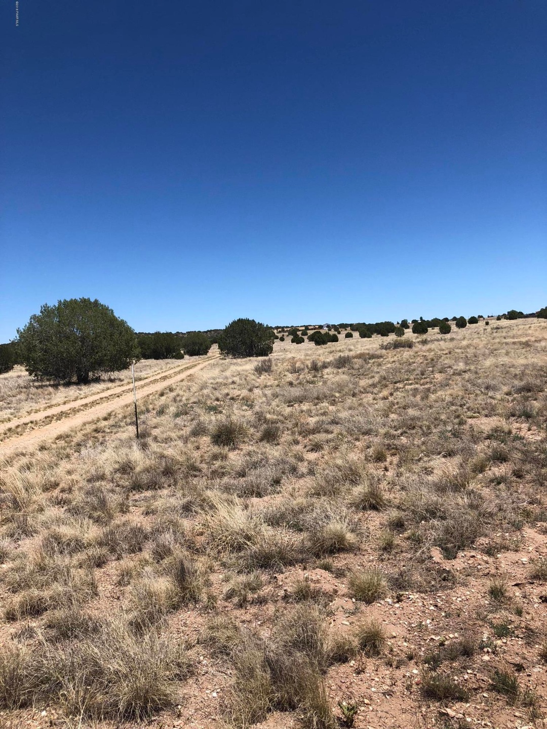 0 E Cougar Ridge Rd unit 1013133, Paulden, AZ 86334 - photo 1