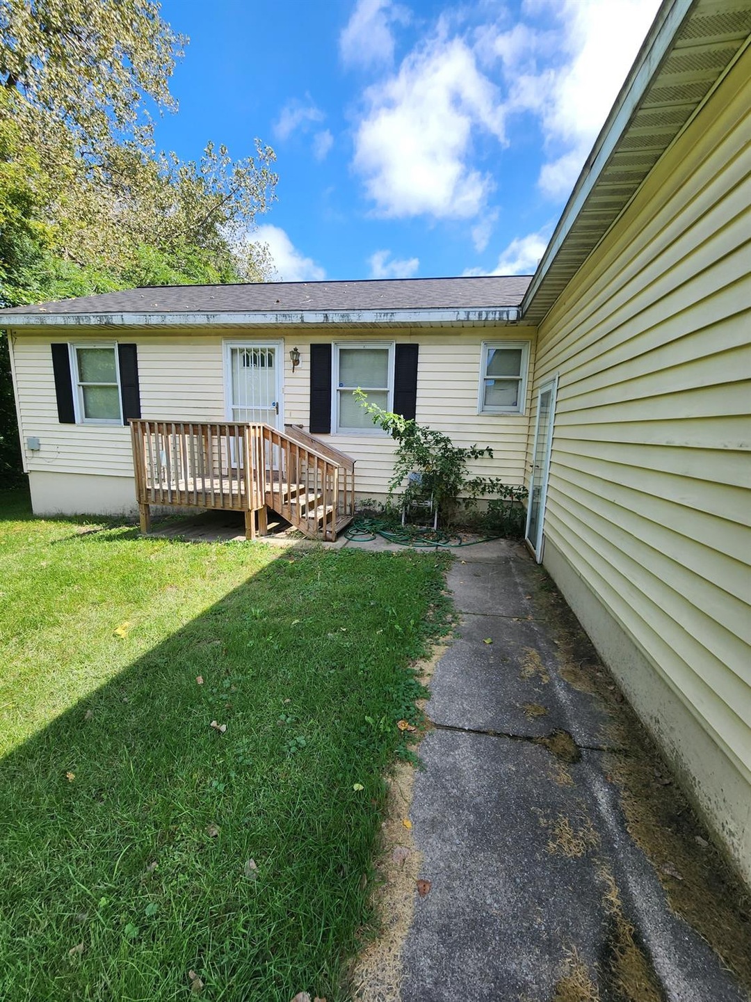 3212 W 25th Ave, Gary, IN 46404 - photo 1