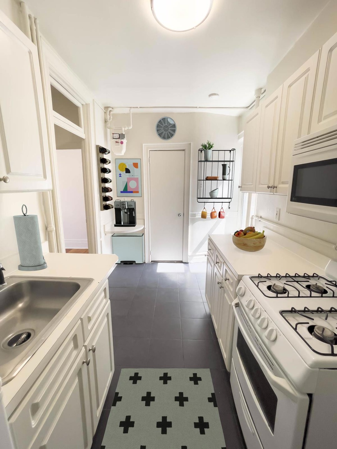 172 Spring St unit 13, New York, NY 10012 - photo 1