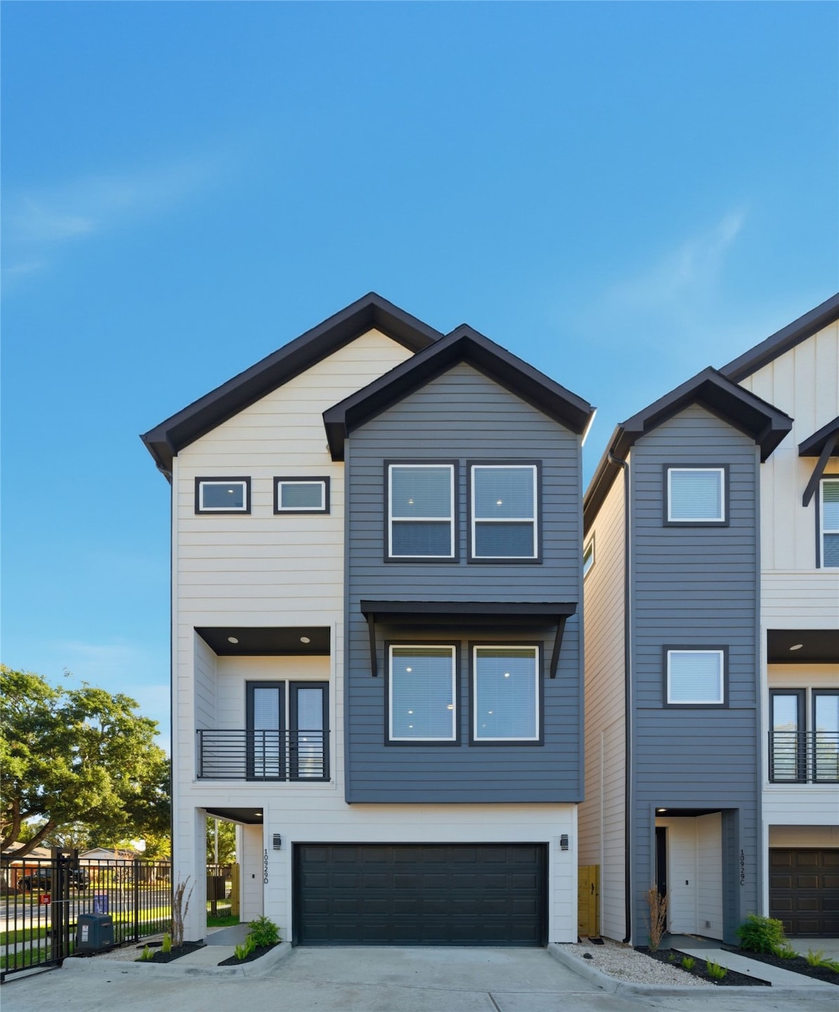 For Rent $2,849/month • Co-Listing Agent