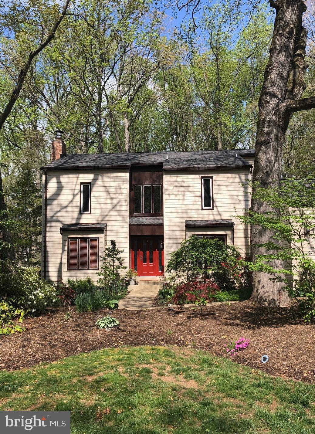 12390 Copenhagen Ct, Reston, VA 20191 - photo 1