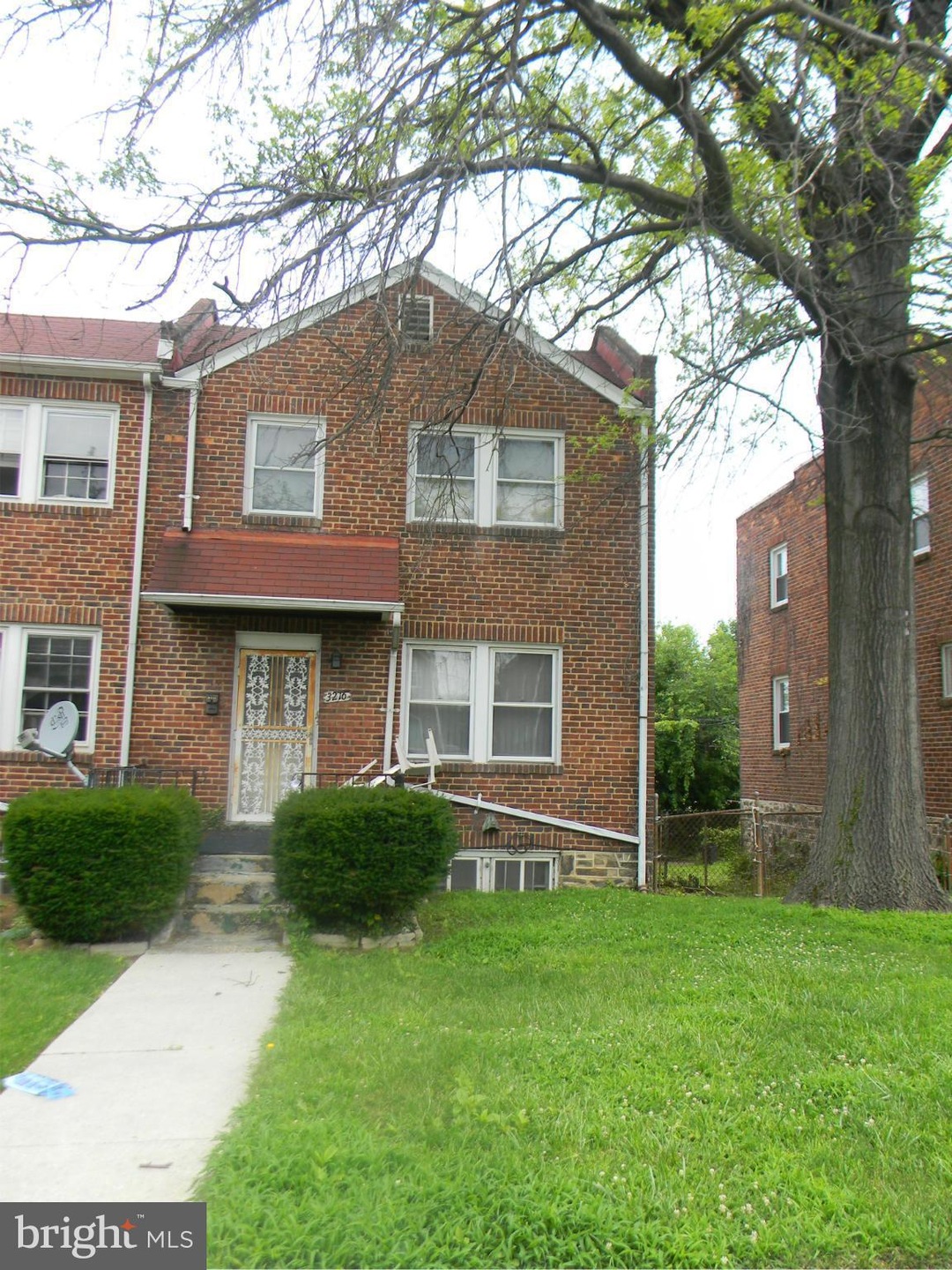 3216 Massachusetts Ave, Baltimore, MD 21229 - photo 1