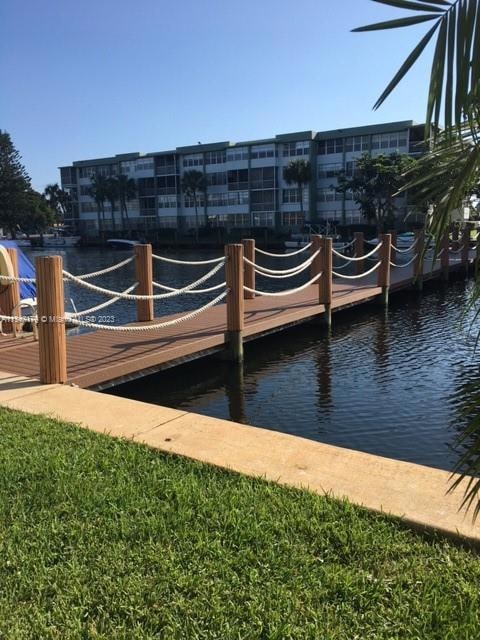 Beautiful Waterfront Community