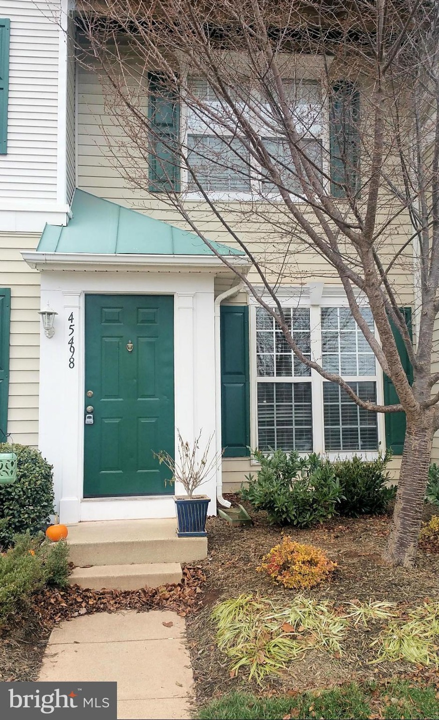 45498 Whistling Terrace unit 98, Sterling, VA 20166 - photo 1