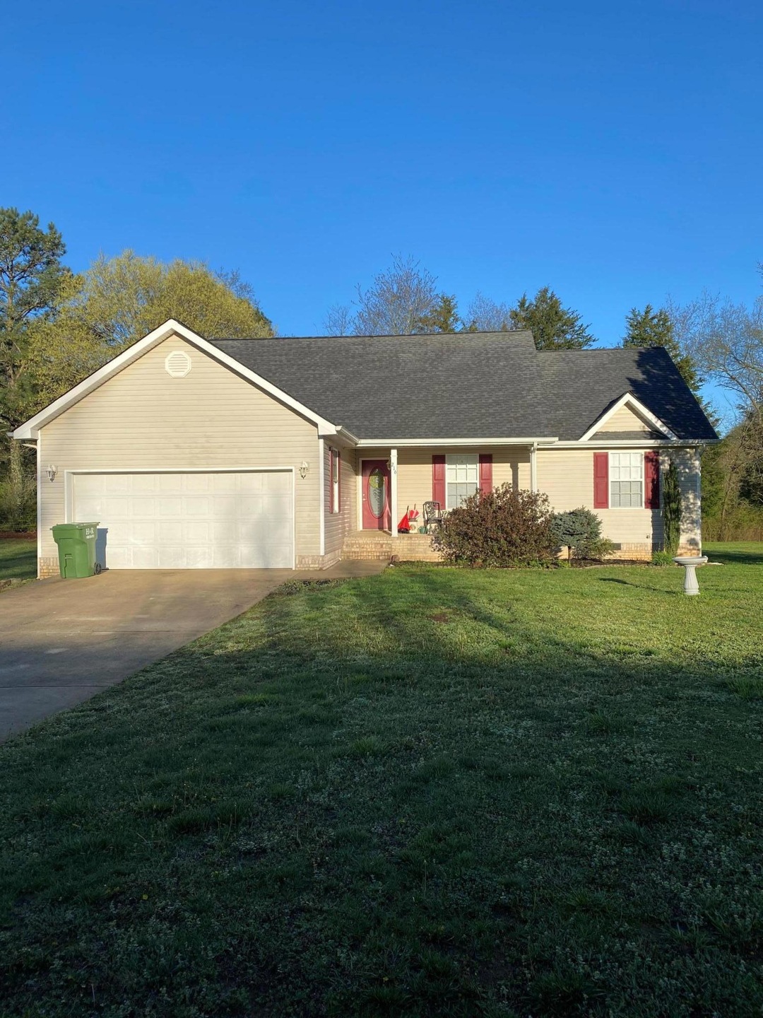 216 Pebblestone Dr, La Fayette, GA 30728 - photo 1