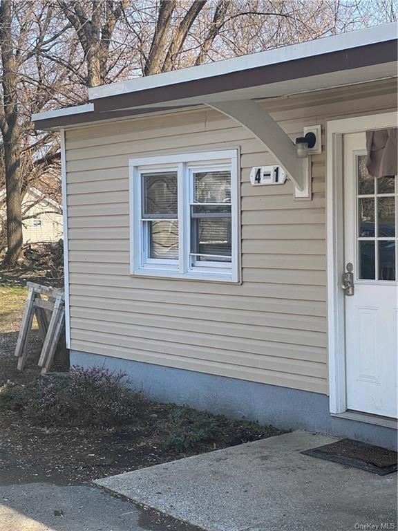 34 Mountain Ave unit 4-1, Highland Falls, NY 10928 - photo 1