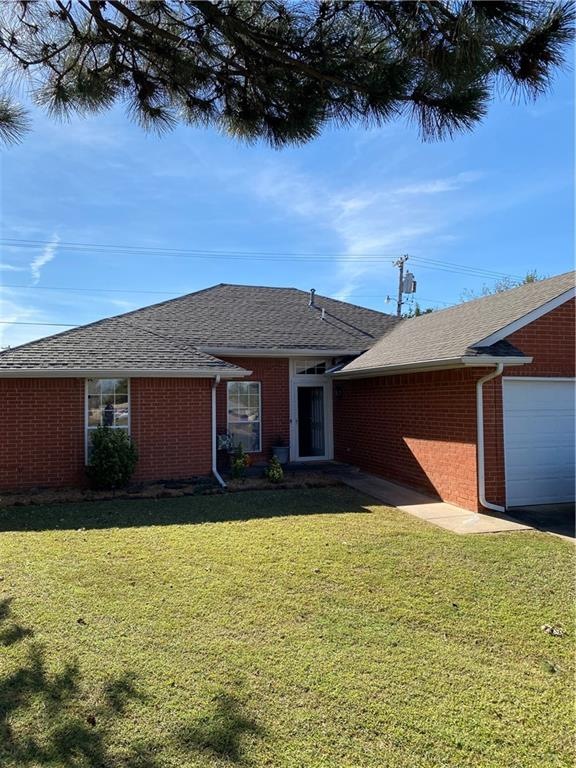 900 Willis Way, Edmond, OK 73034 - photo 1