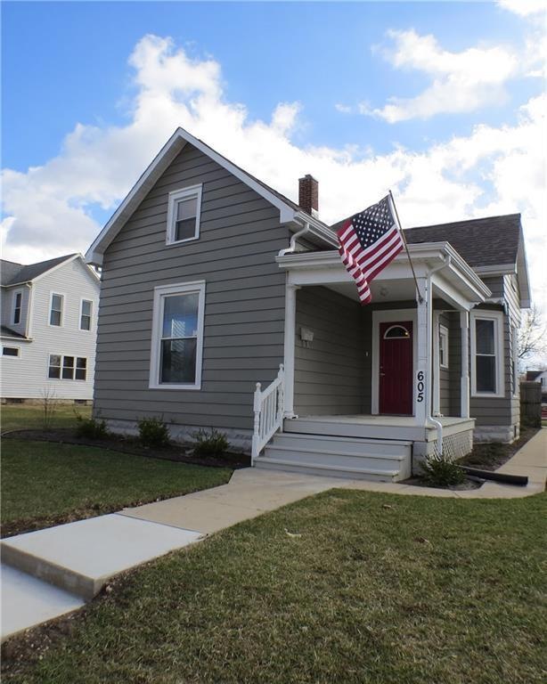 605 E Pearl St, Wapakoneta, OH 45895 - photo 1