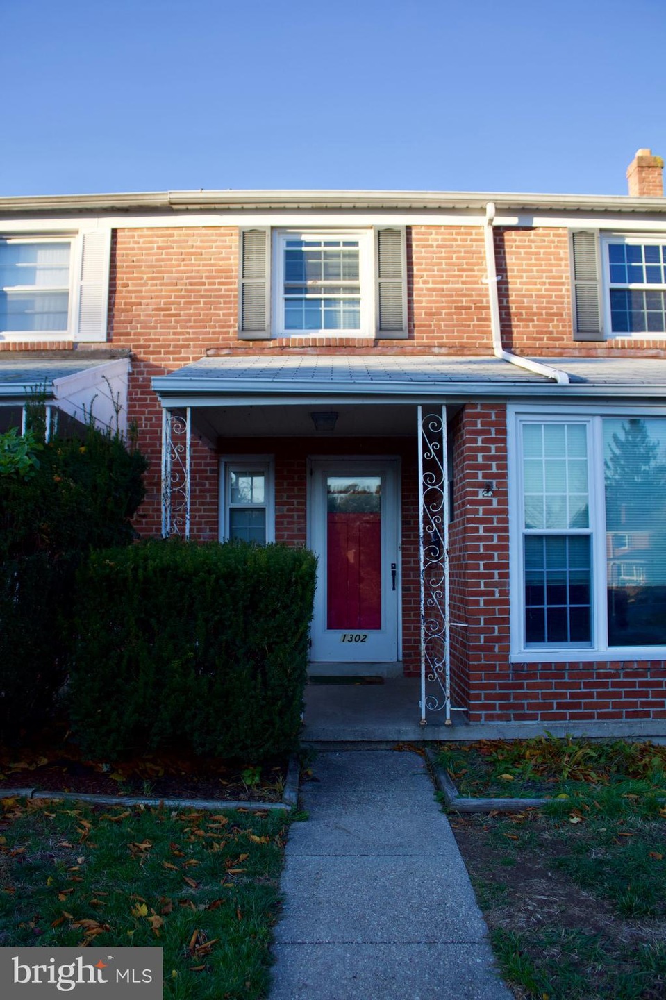 1302 Crownfield Ct, Baltimore, MD 21239 - photo 1