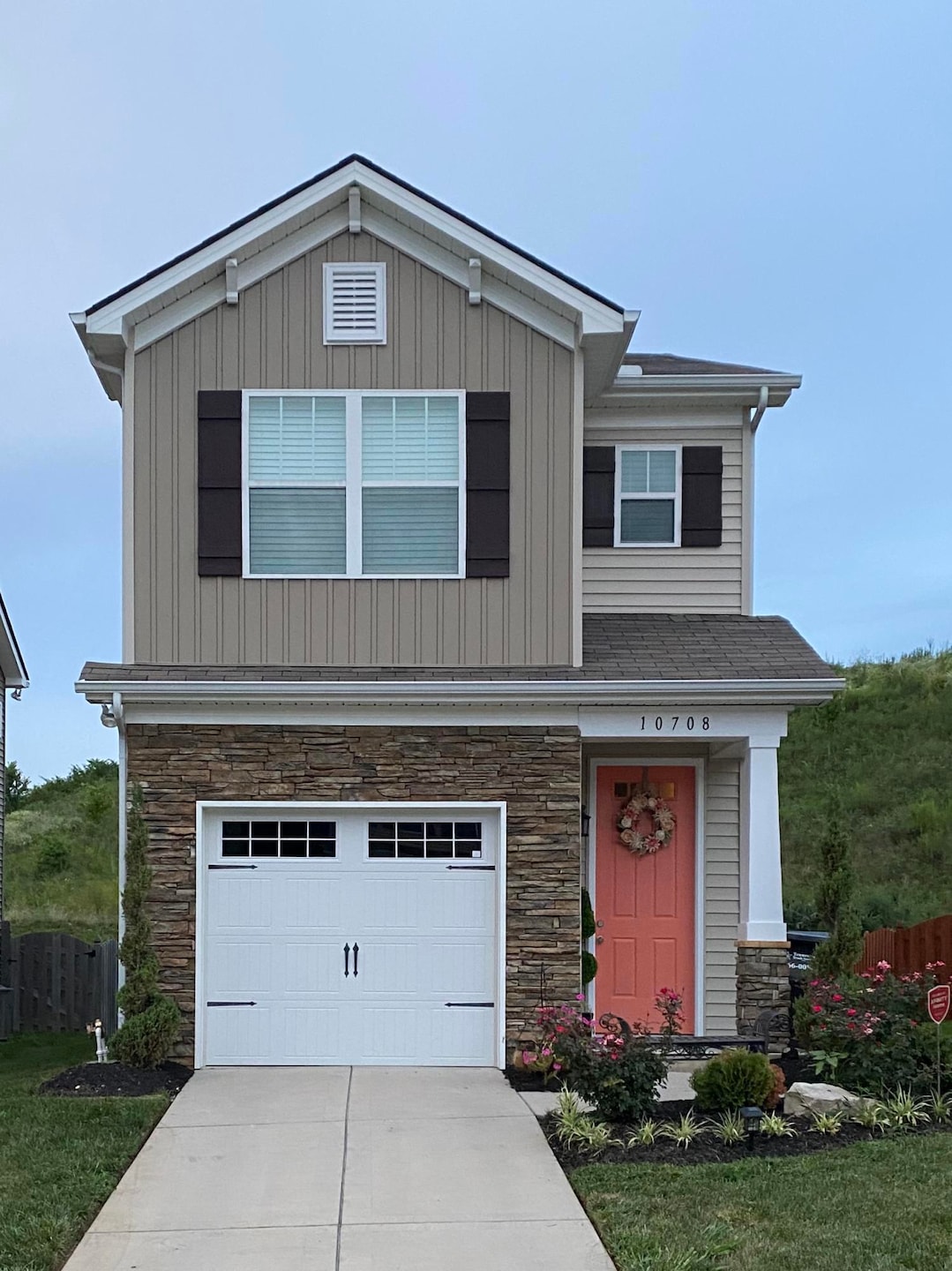 96902199-42C7-400A-8A93-4B405100CA3B