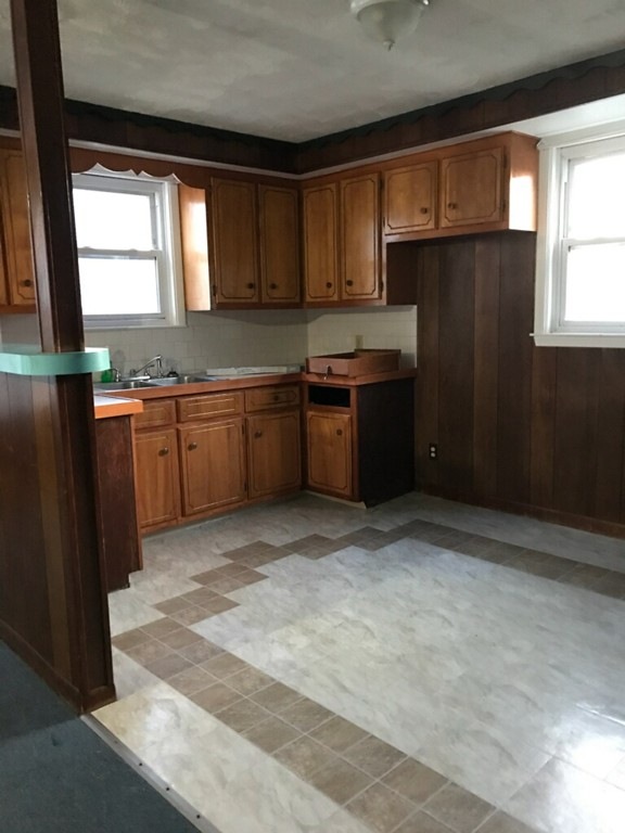 224 Doyle St unit 2, Fall River, MA 02723 - photo 1