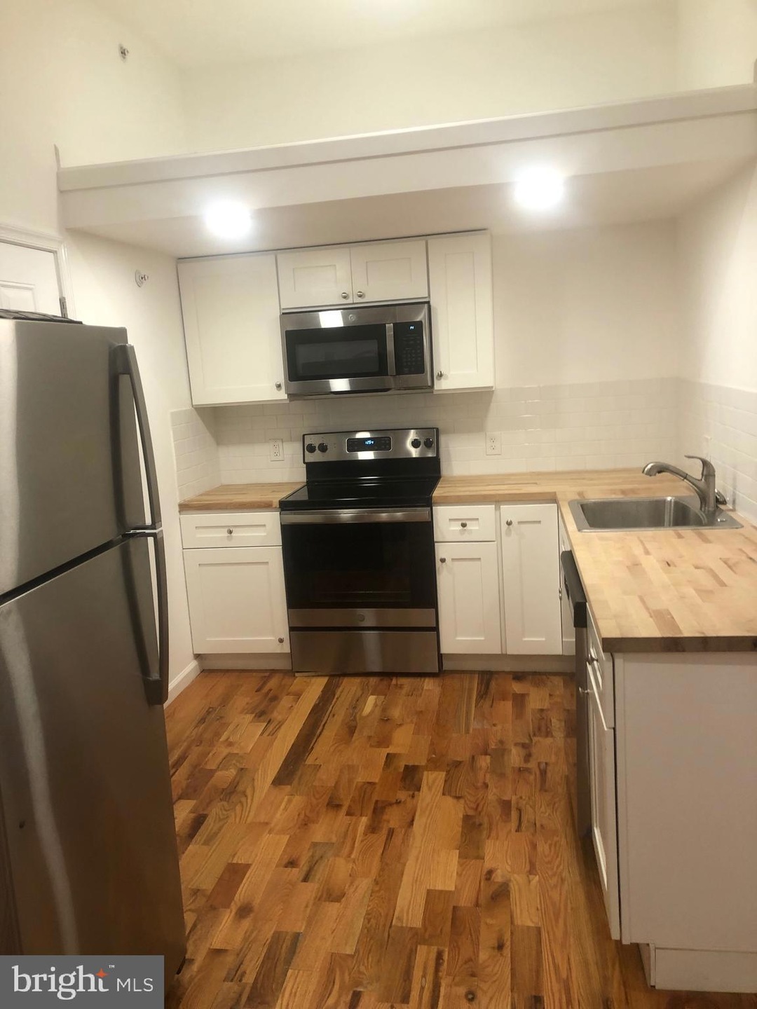 120 E Main St unit 8, Norristown, PA 19401 - photo 1