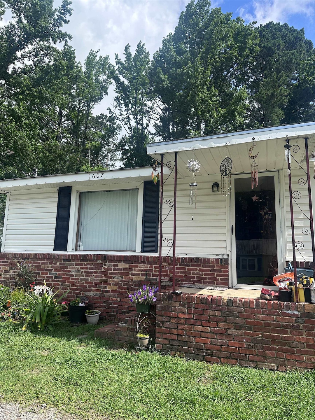 For Sale $119,900 • Co-Listing Agent