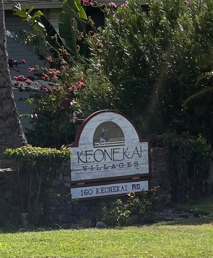 Keonekai Village entrance sign