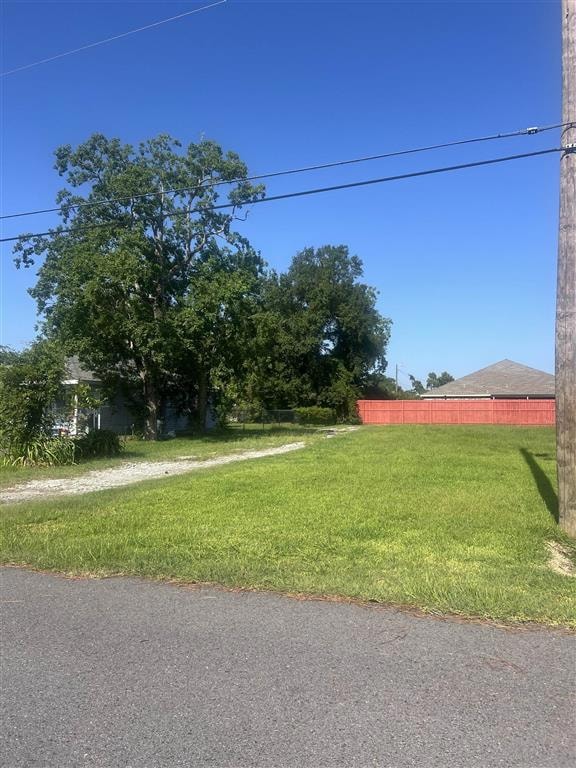 717 N Malcolm St, Lake Charles, LA 70601 - photo 1