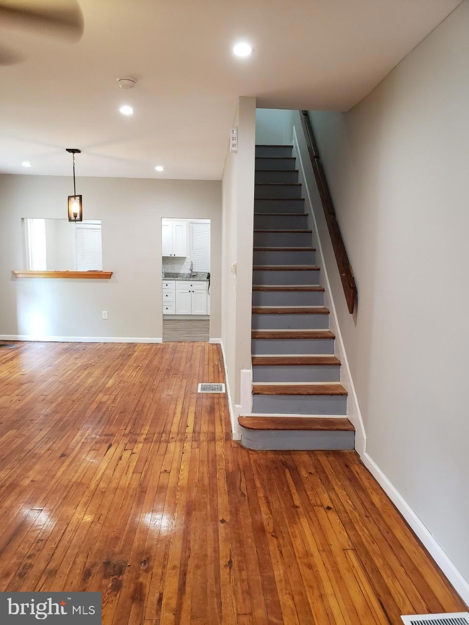 220 Hamilton Ave, Darby, PA 19023 - photo 1