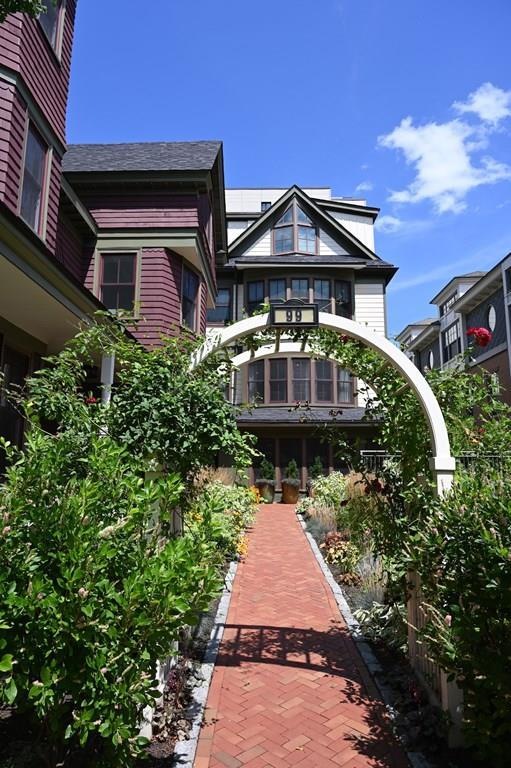 99 Winchester St unit 3, Brookline, MA 02446 - photo 1