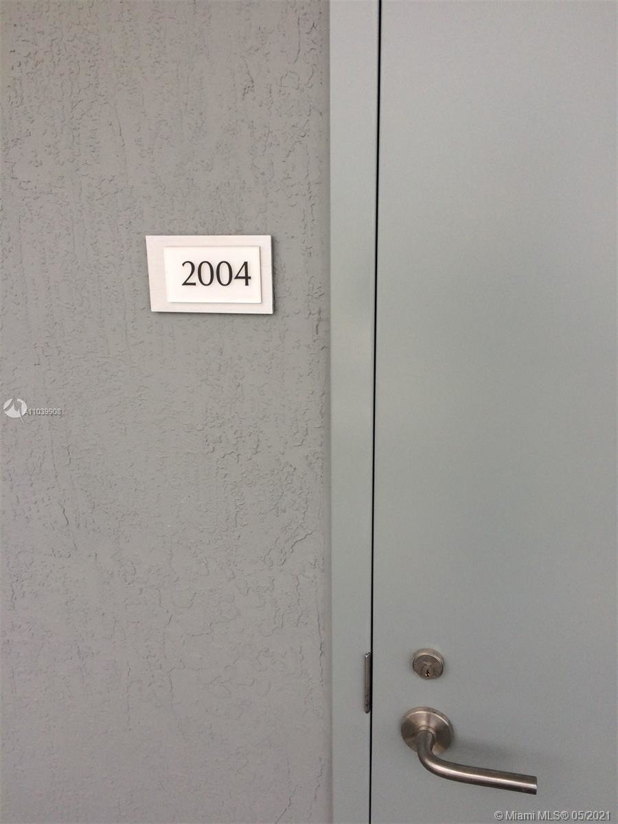 Icon Bay unit 2004, Miami, FL 33137 - photo 1