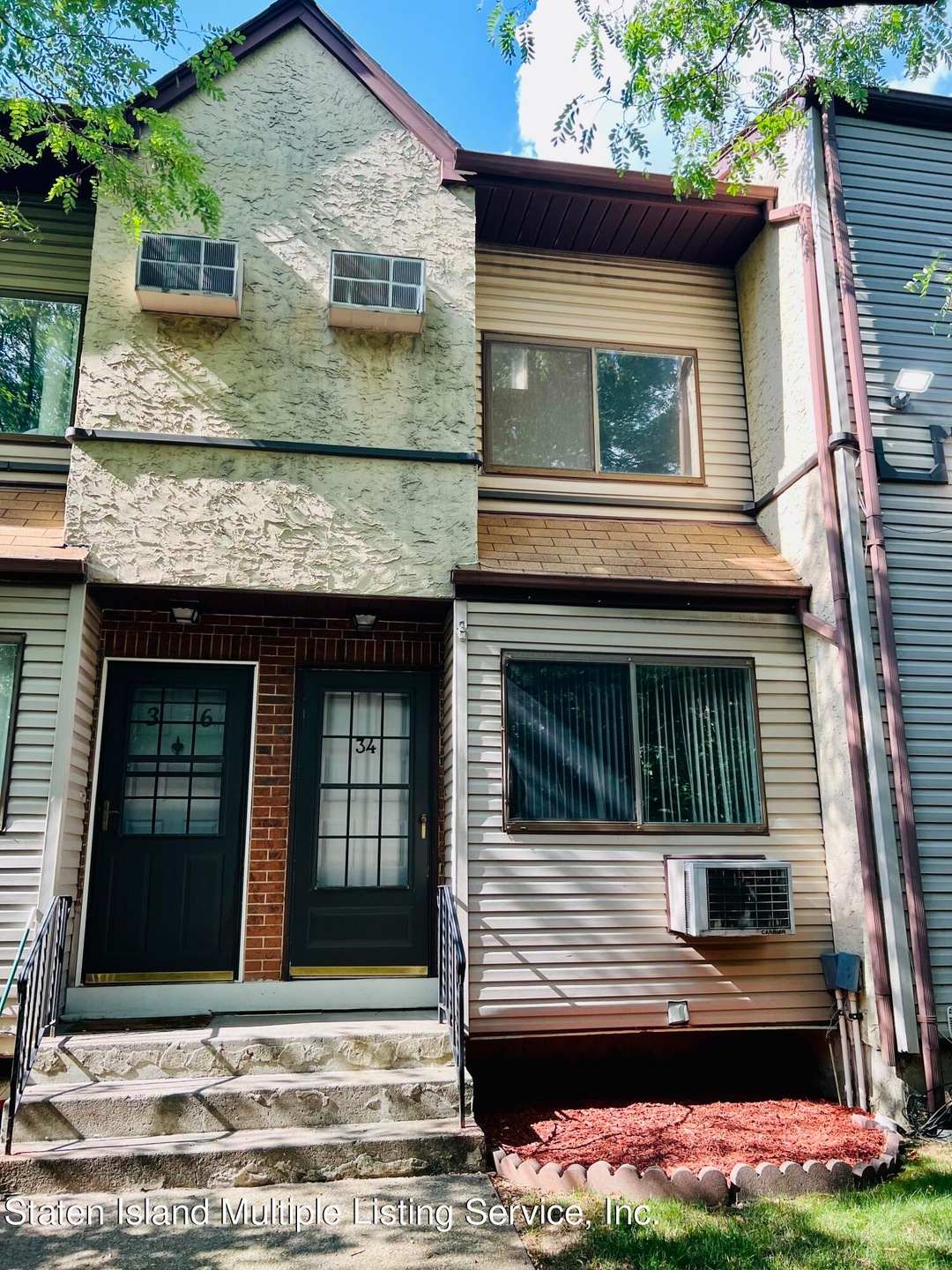 360 Barlow Ave unit 34, Staten Island, NY 10308 - photo 1